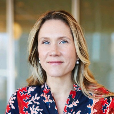 Lisa Pinheiro, Independent Chair